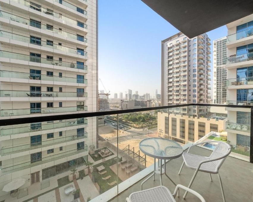 Empire Residence