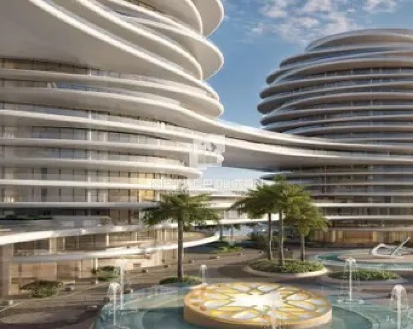 لا مير باي إيلي صعب