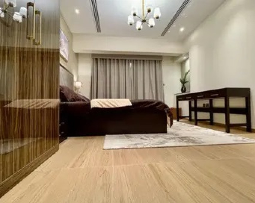 إيليت داون تاون ريزي