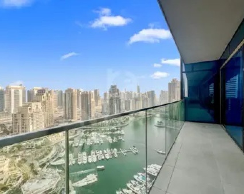 مارينا ليفينج