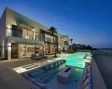 Signature Villas Fro